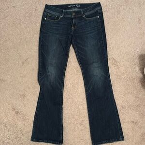 American Eagle bootcut, dark wash jeans. Sizes 12L